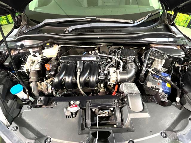 ヴェゼル ハイブリッドX 4WD 純正ナビ バックカメラ 衝突軽減 シートヒーター クルコン フルセグ ドラレコ Bluetooth LEDヘッド フロントフォグ オートライト オートエアコン スマートキー 電動格納ミラー(18枚目)