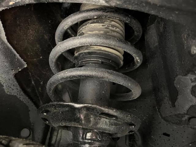 ヴェゼル ハイブリッドX 4WD 純正ナビ バックカメラ 衝突軽減 シートヒーター クルコン フルセグ ドラレコ Bluetooth LEDヘッド フロントフォグ オートライト オートエアコン スマートキー 電動格納ミラー(23枚目)