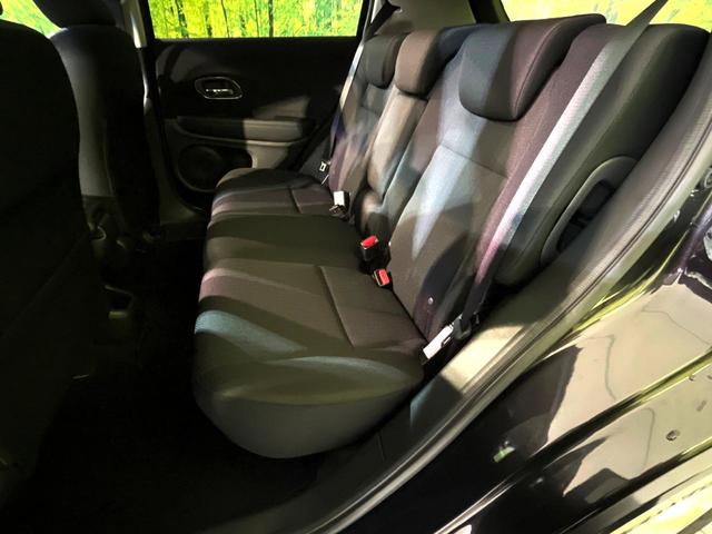 ヴェゼル ハイブリッドX 4WD 純正ナビ バックカメラ 衝突軽減 シートヒーター クルコン フルセグ ドラレコ Bluetooth LEDヘッド フロントフォグ オートライト オートエアコン スマートキー 電動格納ミラー(26枚目)