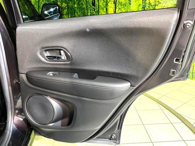 ヴェゼル ハイブリッドX 4WD 純正ナビ バックカメラ 衝突軽減 シートヒーター クルコン フルセグ ドラレコ Bluetooth LEDヘッド フロントフォグ オートライト オートエアコン スマートキー 電動格納ミラー(27枚目)