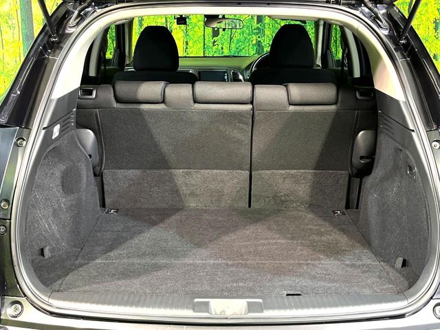 ヴェゼル ハイブリッドX 4WD 純正ナビ バックカメラ 衝突軽減 シートヒーター クルコン フルセグ ドラレコ Bluetooth LEDヘッド フロントフォグ オートライト オートエアコン スマートキー 電動格納ミラー(29枚目)