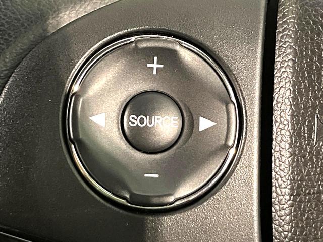 ヴェゼル ハイブリッドX 4WD 純正ナビ バックカメラ 衝突軽減 シートヒーター クルコン フルセグ ドラレコ Bluetooth LEDヘッド フロントフォグ オートライト オートエアコン スマートキー 電動格納ミラー(40枚目)