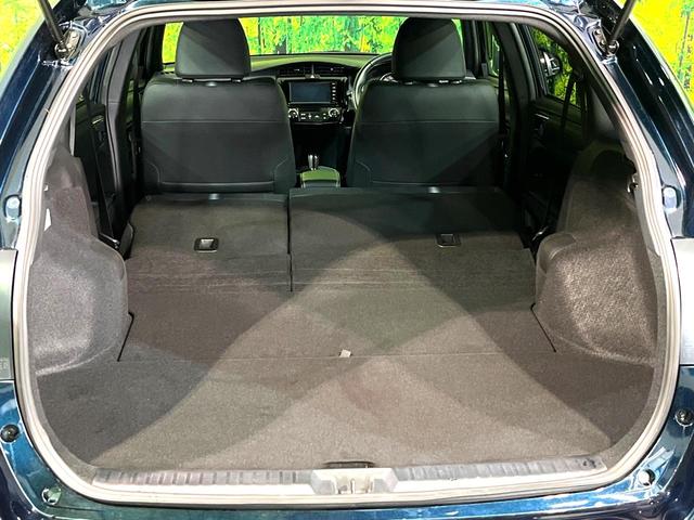 カローラフィールダー １．５Ｇ　ダブルバイビー　純正ナビ　バックカメラ　衝突軽減　ハーフレザーシート　Ｂｌｕｅｔｏｏｔｈ　ＬＥＤヘッド＆フォグ　オートハイビーム　オートライト　オートエアコン　スマートキー　プッシュスタート　ＯＰ１６インチＡＷ（10枚目）