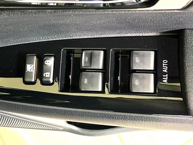 カローラフィールダー １．５Ｇ　ダブルバイビー　純正ナビ　バックカメラ　衝突軽減　ハーフレザーシート　Ｂｌｕｅｔｏｏｔｈ　ＬＥＤヘッド＆フォグ　オートハイビーム　オートライト　オートエアコン　スマートキー　プッシュスタート　ＯＰ１６インチＡＷ（34枚目）