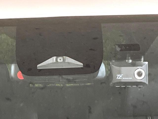 ノア S-Z モデリスタ 三眼LEDヘッドライト トヨタセーフティセンス 禁煙車 両側電動スライドドア 10.5型ディスプレイオーディオ バックカメラ ETC Bluetooth再生 ドライブレコーダー(3枚目)