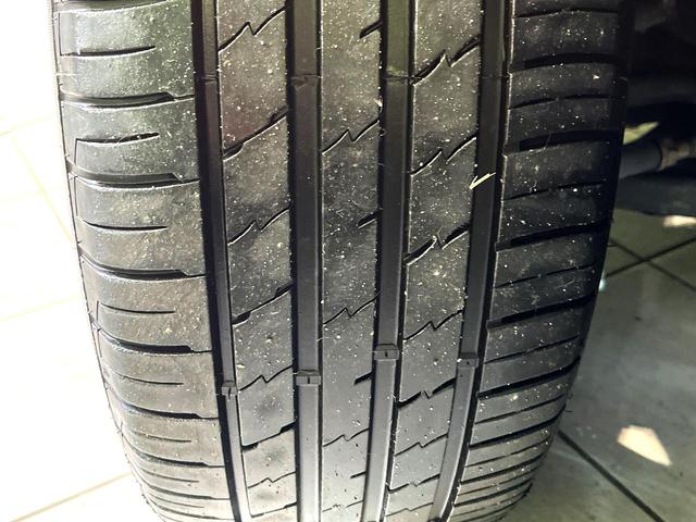 ハリアー プレミアム モデリスタエアロ 衝突軽減 BIG-X9型ナビ 電動リアゲート Bluetooth接続 ETC ドラレコ バックカメラ フルセグ デュアルオートエアコン スマートキー 横滑り防止装置(51枚目)