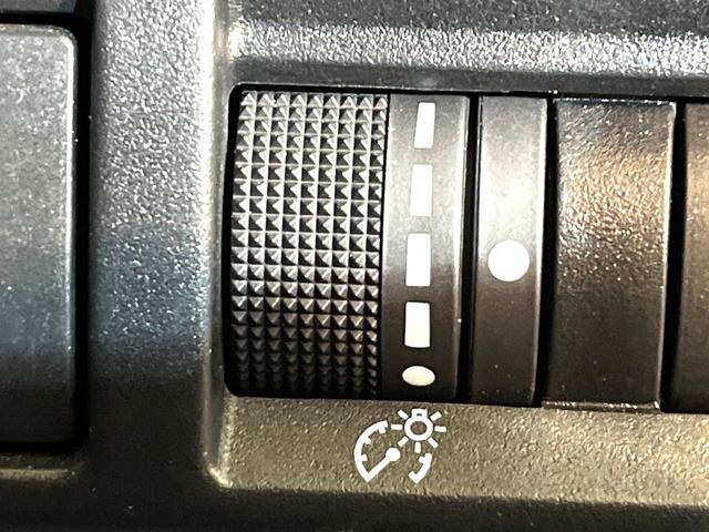 インプレッサスポーツ 2.0i-Lアイサイト 4WD 衝突軽減 メーカー純正ナビ バックカメラ LEDヘッド ETC Bluetooth接続 フルセグ デュアルオートエアコン スマートキー 盗難防止装置 アイドリングストップ 横滑り防止装置(27枚目)