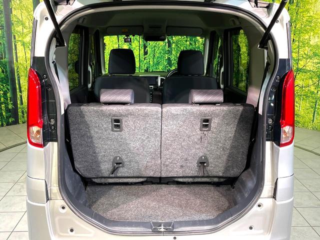 普段のお買い物や通勤、送迎等に十分な荷室スペースを確保しております。セカンドシートを倒すと、大きな荷物の積載も可能です♪