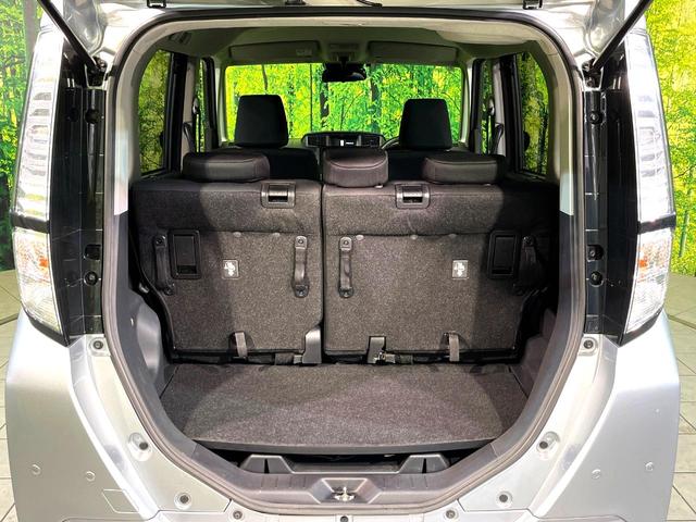 普段のお買い物や通勤、送迎等に十分な荷室スペースを確保しております。セカンドシートを倒すと、大きな荷物の積載も可能です♪