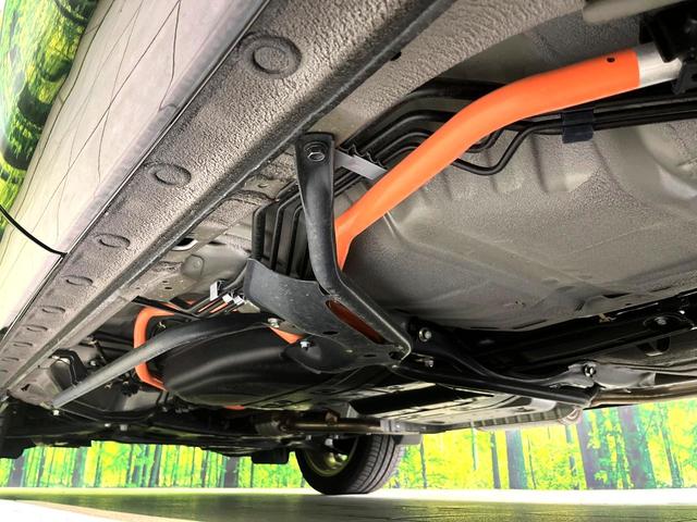 ヴェゼル ｅ：ＨＥＶ　Ｚ　４ＷＤ　ホンダコネクトディスプレイ　全周囲カメラ　デジタルインナーミラー　ＥＴＣ］　ドラレコ　Ｂｌｕｅｔｏｏｔｈ接続　ＬＥＤヘッド　パドルシフト　オートライト　オートエアコン　スマートキー（21枚目）