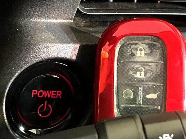 ヴェゼル ｅ：ＨＥＶ　Ｚ　４ＷＤ　ホンダコネクトディスプレイ　全周囲カメラ　デジタルインナーミラー　ＥＴＣ］　ドラレコ　Ｂｌｕｅｔｏｏｔｈ接続　ＬＥＤヘッド　パドルシフト　オートライト　オートエアコン　スマートキー（47枚目）
