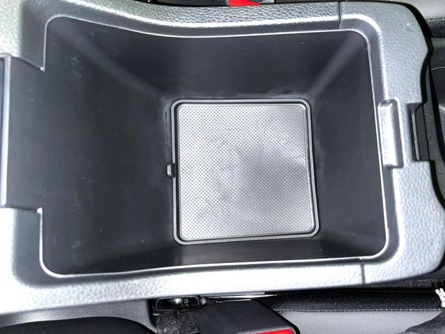 ヴェゼル ｅ：ＨＥＶ　Ｚ　４ＷＤ　ホンダコネクトディスプレイ　全周囲カメラ　デジタルインナーミラー　ＥＴＣ］　ドラレコ　Ｂｌｕｅｔｏｏｔｈ接続　ＬＥＤヘッド　パドルシフト　オートライト　オートエアコン　スマートキー（51枚目）