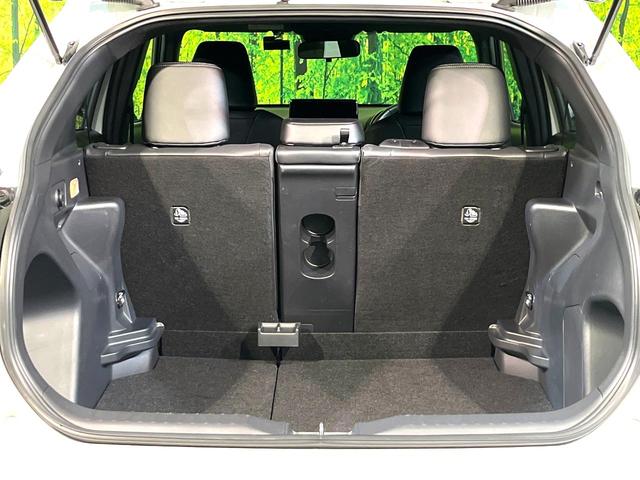 ヤリスクロス Ｚ　純正８型ナビ　禁煙車　衝突軽減　全周囲カメラ　フルセグ　Ｂｌｕｅｔｏｏｔｈ接続　ＬＥＤヘッド　シートヒーター　パワーシート　ステアリングヒーター　スマートキー（10枚目）