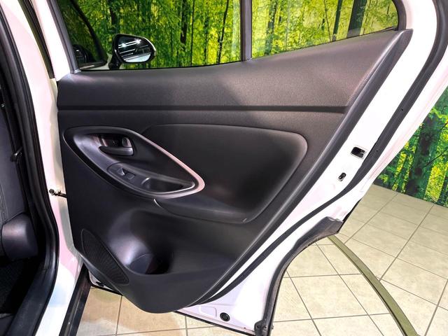 ヤリスクロス Ｚ　純正８型ナビ　禁煙車　衝突軽減　全周囲カメラ　フルセグ　Ｂｌｕｅｔｏｏｔｈ接続　ＬＥＤヘッド　シートヒーター　パワーシート　ステアリングヒーター　スマートキー（24枚目）