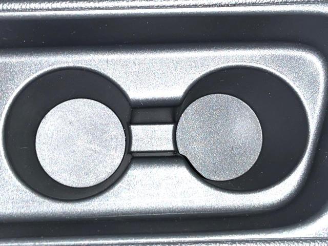 ヤリスクロス Ｚ　純正８型ナビ　禁煙車　衝突軽減　全周囲カメラ　フルセグ　Ｂｌｕｅｔｏｏｔｈ接続　ＬＥＤヘッド　シートヒーター　パワーシート　ステアリングヒーター　スマートキー（41枚目）