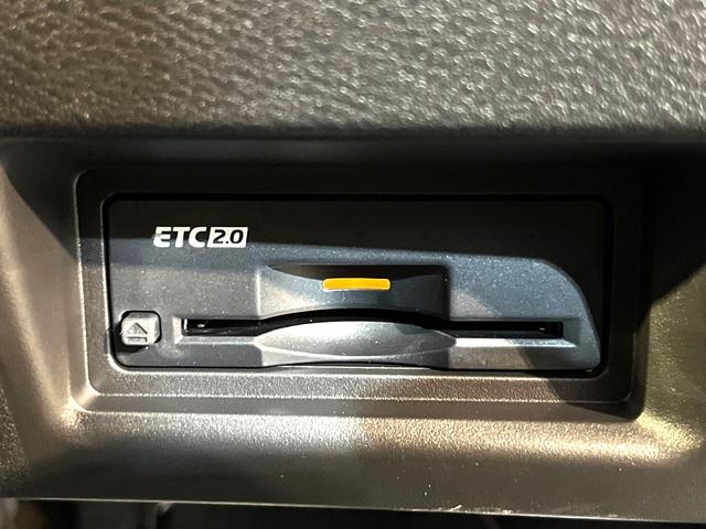 セレナ e-パワー ハイウェイスターV 登録済未使用車 プロパイロット 純正12.3型ナビ 全周囲カメラ 両側電動スライド LEDヘッド Bluetooth接続 フルセグ HDMI USB入力端子 ダブルオートエアコン 置き型充電(29枚目)