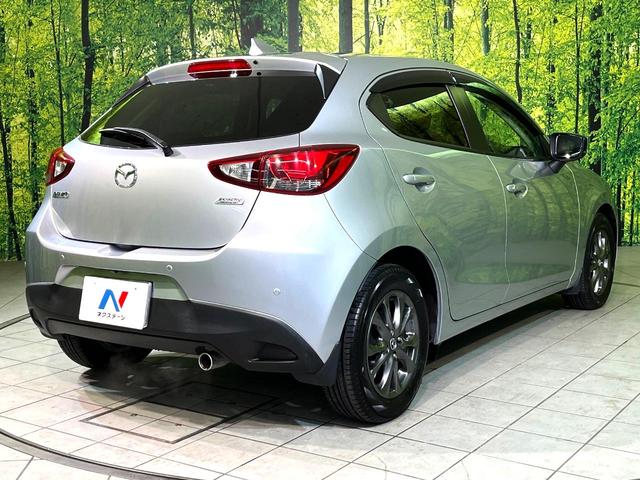 デミオ １５Ｓツーリング　衝突軽減　マツダコネクトナビ　全周囲カメラ　ＬＥＤヘッド　シートヒーター　Ｂｌｕｅｔｏｏｔｈ接続　ＣＤ／ＤＶＤ再生　フルセグ　ＥＴＣ　ドラレコ　オートエアコン　スマートキー　ＵＳＢ端子（17枚目）