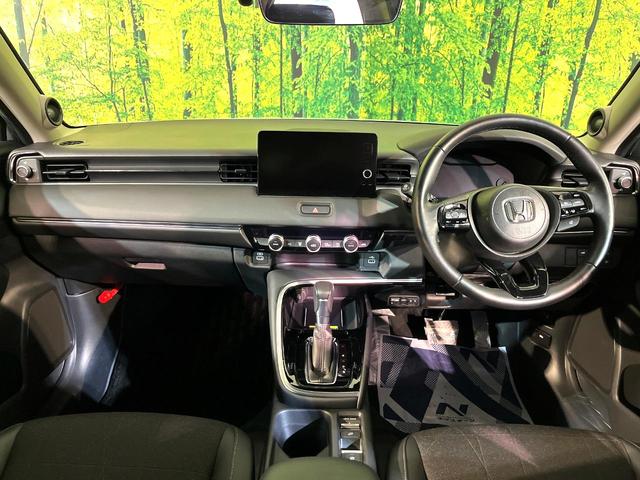 ヴェゼル ｅ：ＨＥＶ　Ｚ　４ＷＤ　９型ホンダコネクトディスプレイ　全周囲カメラ　シートヒーター　電動リアゲート　ＬＥＤヘッド　Ｂｌｕｅｔｏｏｔｈ接続　オートエアコン　ドラレコ　ＥＴＣ２．０　フルセグ　置き型充電　スマートキー（2枚目）