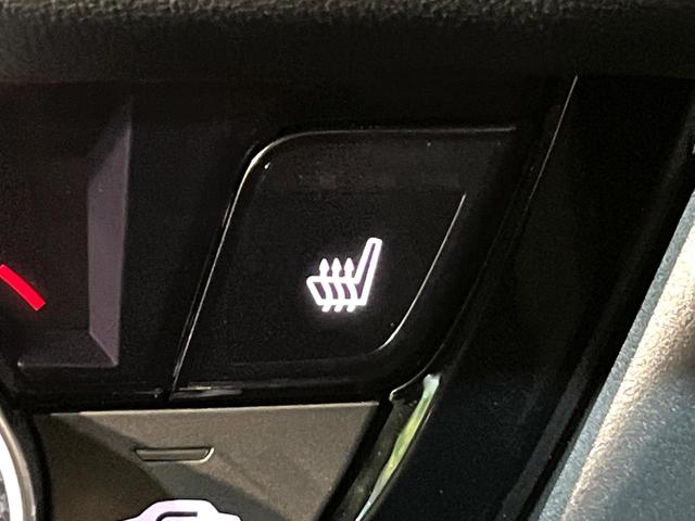 ヴェゼル ｅ：ＨＥＶ　Ｚ　４ＷＤ　９型ホンダコネクトディスプレイ　全周囲カメラ　シートヒーター　電動リアゲート　ＬＥＤヘッド　Ｂｌｕｅｔｏｏｔｈ接続　オートエアコン　ドラレコ　ＥＴＣ２．０　フルセグ　置き型充電　スマートキー（29枚目）