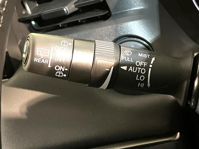 ヴェゼル ｅ：ＨＥＶ　Ｚ　４ＷＤ　９型ホンダコネクトディスプレイ　全周囲カメラ　シートヒーター　電動リアゲート　ＬＥＤヘッド　Ｂｌｕｅｔｏｏｔｈ接続　オートエアコン　ドラレコ　ＥＴＣ２．０　フルセグ　置き型充電　スマートキー（45枚目）
