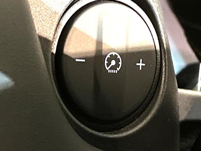 ヴェゼル ｅ：ＨＥＶ　Ｚ　４ＷＤ　９型ホンダコネクトディスプレイ　全周囲カメラ　シートヒーター　電動リアゲート　ＬＥＤヘッド　Ｂｌｕｅｔｏｏｔｈ接続　オートエアコン　ドラレコ　ＥＴＣ２．０　フルセグ　置き型充電　スマートキー（47枚目）