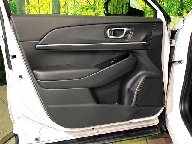 ヴェゼル ｅ：ＨＥＶ　Ｚ　４ＷＤ　９型ホンダコネクトディスプレイ　全周囲カメラ　シートヒーター　電動リアゲート　ＬＥＤヘッド　Ｂｌｕｅｔｏｏｔｈ接続　オートエアコン　ドラレコ　ＥＴＣ２．０　フルセグ　置き型充電　スマートキー（57枚目）