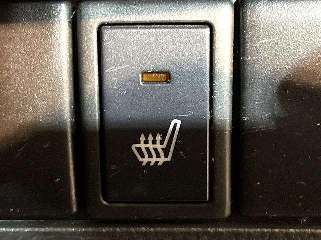 MRワゴン X 4WD シートヒーター バックカメラ CD再生 FM/AMラジオ スマートキー USB入力端子 オートエアコン 盗難防止装置 電動格納ミラー プライバシーガラス ヘッドライトレベライサー(4枚目)