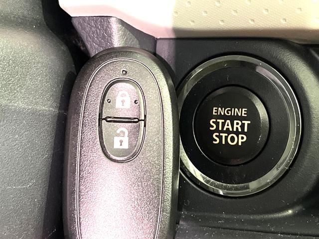 MRワゴン X 4WD シートヒーター バックカメラ CD再生 FM/AMラジオ スマートキー USB入力端子 オートエアコン 盗難防止装置 電動格納ミラー プライバシーガラス ヘッドライトレベライサー(6枚目)