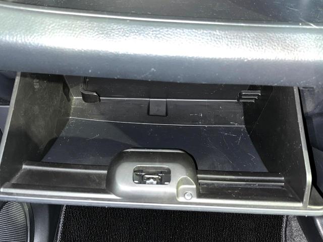 MRワゴン X 4WD シートヒーター バックカメラ CD再生 FM/AMラジオ スマートキー USB入力端子 オートエアコン 盗難防止装置 電動格納ミラー プライバシーガラス ヘッドライトレベライサー(23枚目)