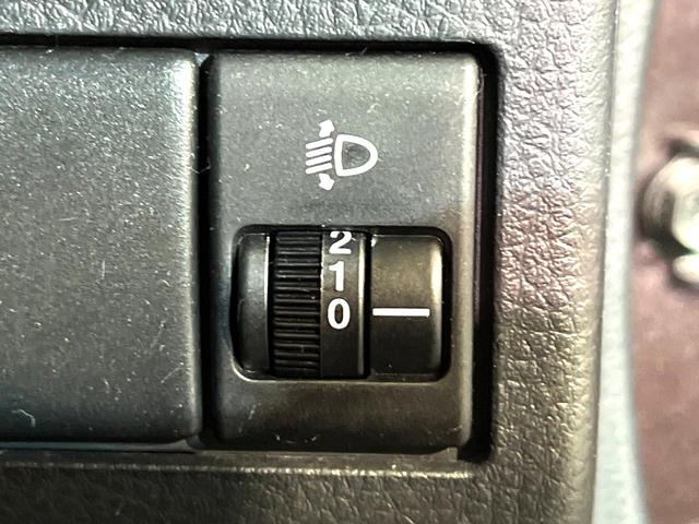 MRワゴン X 4WD シートヒーター バックカメラ CD再生 FM/AMラジオ スマートキー USB入力端子 オートエアコン 盗難防止装置 電動格納ミラー プライバシーガラス ヘッドライトレベライサー(25枚目)