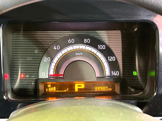 MRワゴン X 4WD シートヒーター バックカメラ CD再生 FM/AMラジオ スマートキー USB入力端子 オートエアコン 盗難防止装置 電動格納ミラー プライバシーガラス ヘッドライトレベライサー(29枚目)