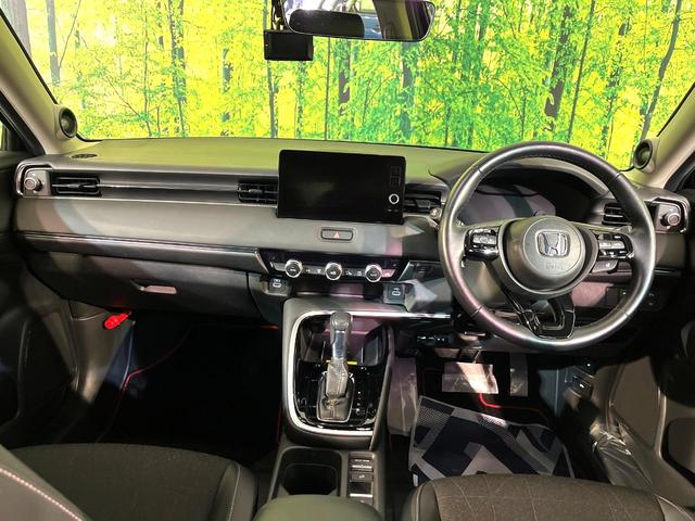 ヴェゼル e:HEV Z 4WD 衝突軽減 9型ホンダコネクトディスプレイ LEDヘッド 電動リアゲート パドルシフト シートヒーター バックカメラ Bluetooth接続 フルセグ オートエアコン スマートキー(2枚目)