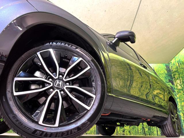 ヴェゼル e:HEV Z 4WD 衝突軽減 9型ホンダコネクトディスプレイ LEDヘッド 電動リアゲート パドルシフト シートヒーター バックカメラ Bluetooth接続 フルセグ オートエアコン スマートキー(13枚目)