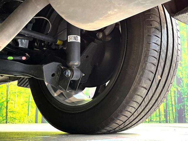 ヴェゼル e:HEV Z 4WD 衝突軽減 9型ホンダコネクトディスプレイ LEDヘッド 電動リアゲート パドルシフト シートヒーター バックカメラ Bluetooth接続 フルセグ オートエアコン スマートキー(22枚目)