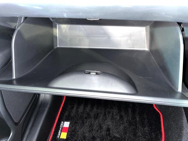 ヴェゼル e:HEV Z 4WD 衝突軽減 9型ホンダコネクトディスプレイ LEDヘッド 電動リアゲート パドルシフト シートヒーター バックカメラ Bluetooth接続 フルセグ オートエアコン スマートキー(24枚目)