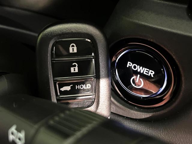 ヴェゼル e:HEV Z 4WD 衝突軽減 9型ホンダコネクトディスプレイ LEDヘッド 電動リアゲート パドルシフト シートヒーター バックカメラ Bluetooth接続 フルセグ オートエアコン スマートキー(30枚目)