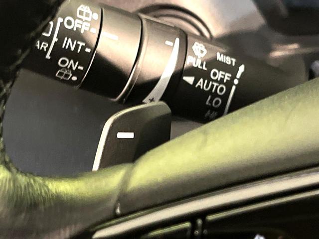 ヴェゼル e:HEV Z 4WD 衝突軽減 9型ホンダコネクトディスプレイ LEDヘッド 電動リアゲート パドルシフト シートヒーター バックカメラ Bluetooth接続 フルセグ オートエアコン スマートキー(42枚目)