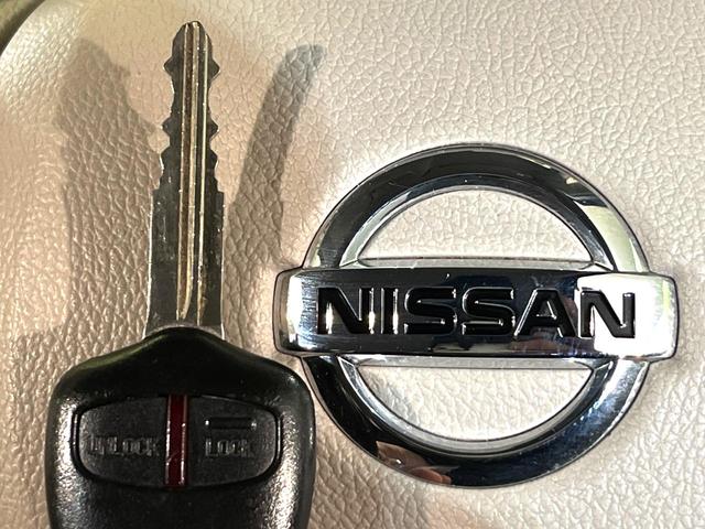 デイズルークス S 衝突軽減 ディスプレイオーディオ バックカメラ ETC CD/DVD再生 エアコン リモコンキー 盗難防止装置 電動格納ミラー アイドリングストップ プライバシーガラス 横滑り防止装置(25枚目)