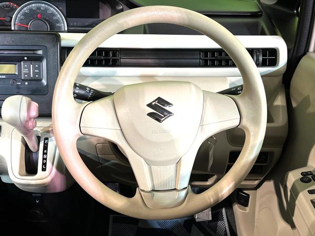 ステアリングも使用感が少なく、きれいな状態となっております♪