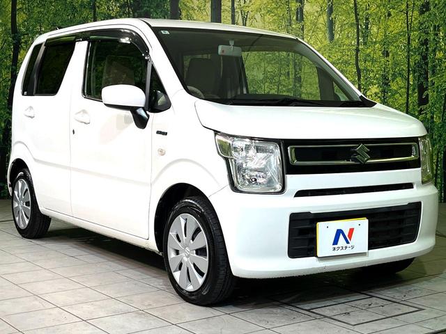 高透明度のガラス皮膜で撥水はもちろん、上質なツヤ・光沢を実現。紫外線や酸性雨から大切な愛車を保護し、色あせ・劣化を防止。「弾スプラッシュコート」、「弾プリミッサコート」からお選びいただけます。