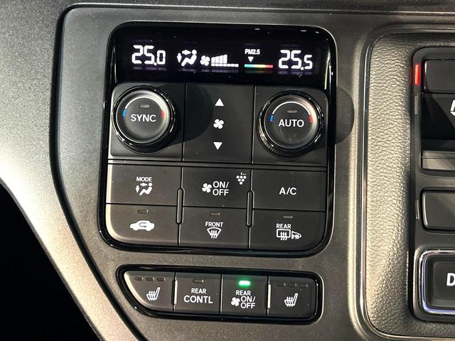 ステップワゴン ｅ：ＨＥＶスパーダ　純正１１．４型ナビ　両側電動スライド　後席モニター　電動リアゲート　ＬＥＤヘッド　Ｂｌｕｅｔｏｏｔｈ接続　バックカメラ　ＥＴＣ　Ｂｌｕｅｔｏｏｔｈ接続　フルセグ　ダブルオートエアコン　スマートキー（30枚目）