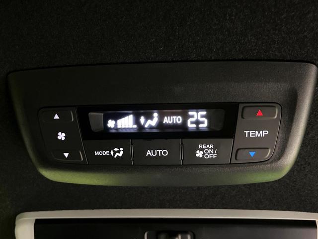 ステップワゴン ｅ：ＨＥＶスパーダ　純正１１．４型ナビ　両側電動スライド　後席モニター　電動リアゲート　ＬＥＤヘッド　Ｂｌｕｅｔｏｏｔｈ接続　バックカメラ　ＥＴＣ　Ｂｌｕｅｔｏｏｔｈ接続　フルセグ　ダブルオートエアコン　スマートキー（31枚目）