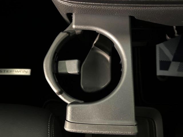 ステップワゴン ｅ：ＨＥＶスパーダ　純正１１．４型ナビ　両側電動スライド　後席モニター　電動リアゲート　ＬＥＤヘッド　Ｂｌｕｅｔｏｏｔｈ接続　バックカメラ　ＥＴＣ　Ｂｌｕｅｔｏｏｔｈ接続　フルセグ　ダブルオートエアコン　スマートキー（44枚目）