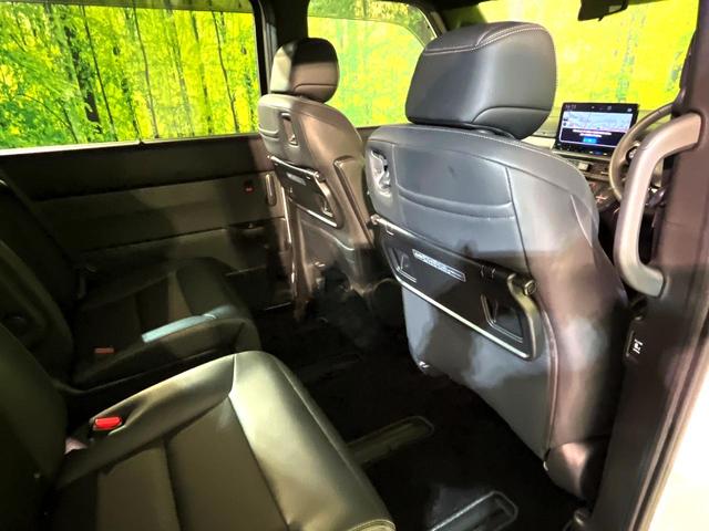 ステップワゴン ｅ：ＨＥＶスパーダ　純正１１．４型ナビ　両側電動スライド　後席モニター　電動リアゲート　ＬＥＤヘッド　Ｂｌｕｅｔｏｏｔｈ接続　バックカメラ　ＥＴＣ　Ｂｌｕｅｔｏｏｔｈ接続　フルセグ　ダブルオートエアコン　スマートキー（47枚目）