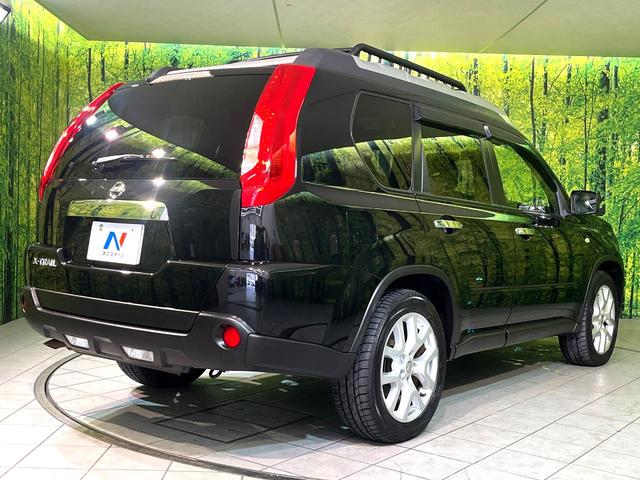 エクストレイル ２０Ｘｔｔ　４ＷＤ　サンルーフ　メーカーナビ　全席シートヒーター　バックカメラ　ＥＴＣ　ＣＤ／ＤＶＤ再生　ＨＩＤヘッド　クルーズコントロール　オートライト　オートエアコン　スマートキー　盗難防止装置　横滑り防止（17枚目）