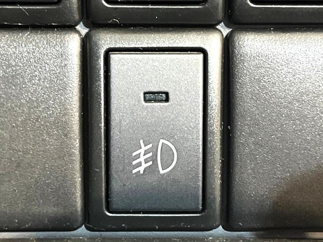 スペーシアカスタム ＴＳ　４ＷＤ　純正ナビ　両側電動スライド　シートヒーター　ＥＴＣ　ドラレコ　ＨＩＤヘッド　ＣＤ／ＤＶＤ再生　オートエアコン　オートライト　スマートキー　アイドリングストップ　盗難防止装置　電動格納ミラー（29枚目）