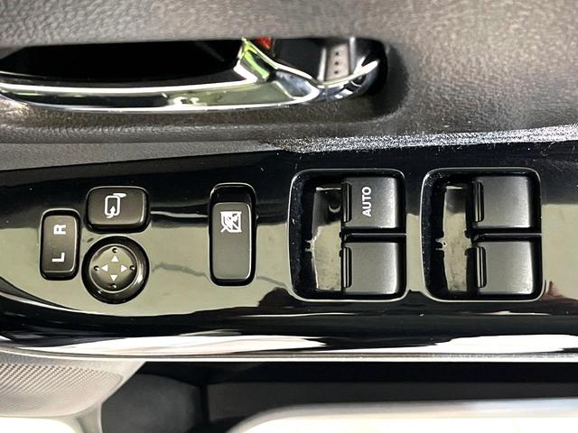 スペーシアカスタム ＴＳ　４ＷＤ　純正ナビ　両側電動スライド　シートヒーター　ＥＴＣ　ドラレコ　ＨＩＤヘッド　ＣＤ／ＤＶＤ再生　オートエアコン　オートライト　スマートキー　アイドリングストップ　盗難防止装置　電動格納ミラー（30枚目）