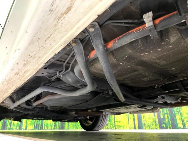 ヴェゼル ハイブリッドＺ・ホンダセンシング　４ＷＤ　衝突軽減　純正ナビ　シートヒーター　ＬＥＤヘッド　バックカメラ　ＥＴＣ　Ｂｌｕｅｔｏｏｔｈ接続　ＣＤ／ＤＶＤ再生　オートライト　オートエアコン　スマートキー　盗難防止装置　電動格納ミラー（21枚目）