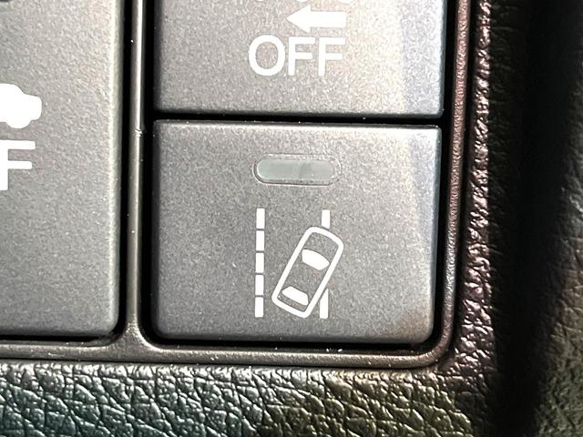 ヴェゼル ハイブリッドＺ・ホンダセンシング　４ＷＤ　衝突軽減　純正ナビ　シートヒーター　ＬＥＤヘッド　バックカメラ　ＥＴＣ　Ｂｌｕｅｔｏｏｔｈ接続　ＣＤ／ＤＶＤ再生　オートライト　オートエアコン　スマートキー　盗難防止装置　電動格納ミラー（34枚目）