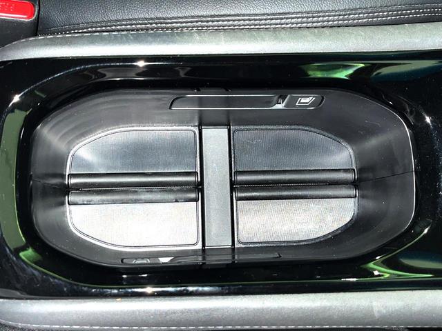 ヴェゼル ハイブリッドＺ・ホンダセンシング　４ＷＤ　衝突軽減　純正ナビ　シートヒーター　ＬＥＤヘッド　バックカメラ　ＥＴＣ　Ｂｌｕｅｔｏｏｔｈ接続　ＣＤ／ＤＶＤ再生　オートライト　オートエアコン　スマートキー　盗難防止装置　電動格納ミラー（46枚目）